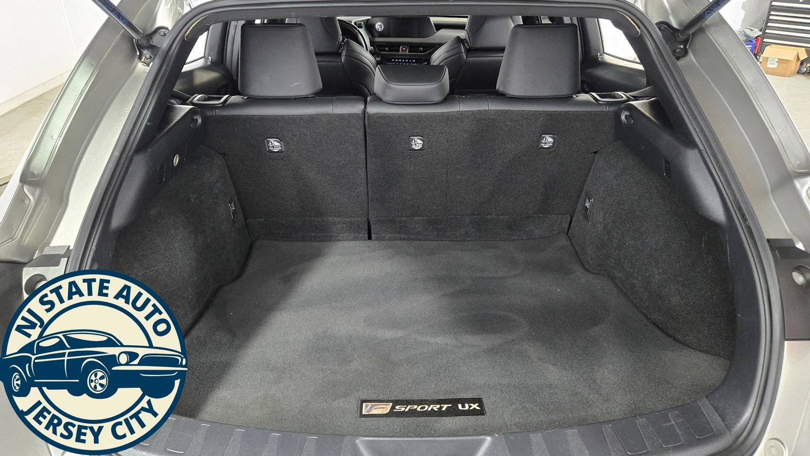 Used 2021 Lexus UX 200 F Sport w/ Accessory Package (Z1) FWD image 37