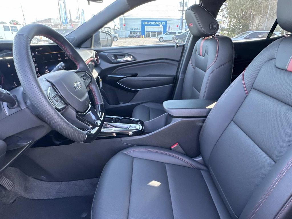 New 2026 Chevrolet Trax RS image 15