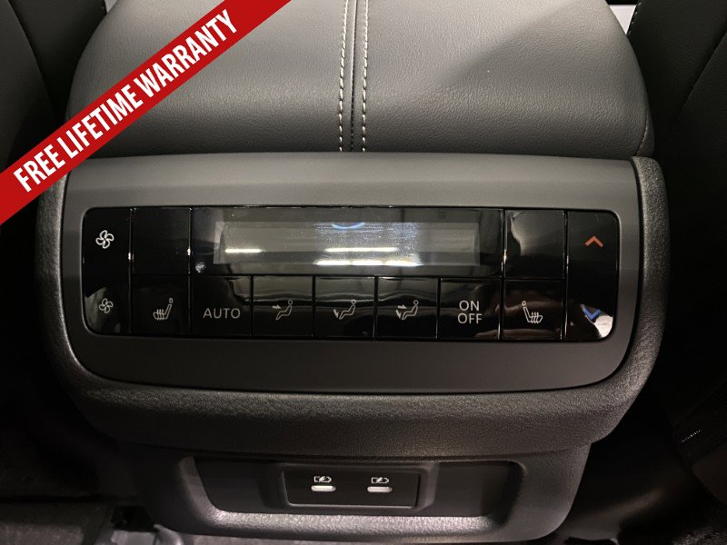 New 2026 Nissan Pathfinder SL w/ SL Premium Package FWD image 37