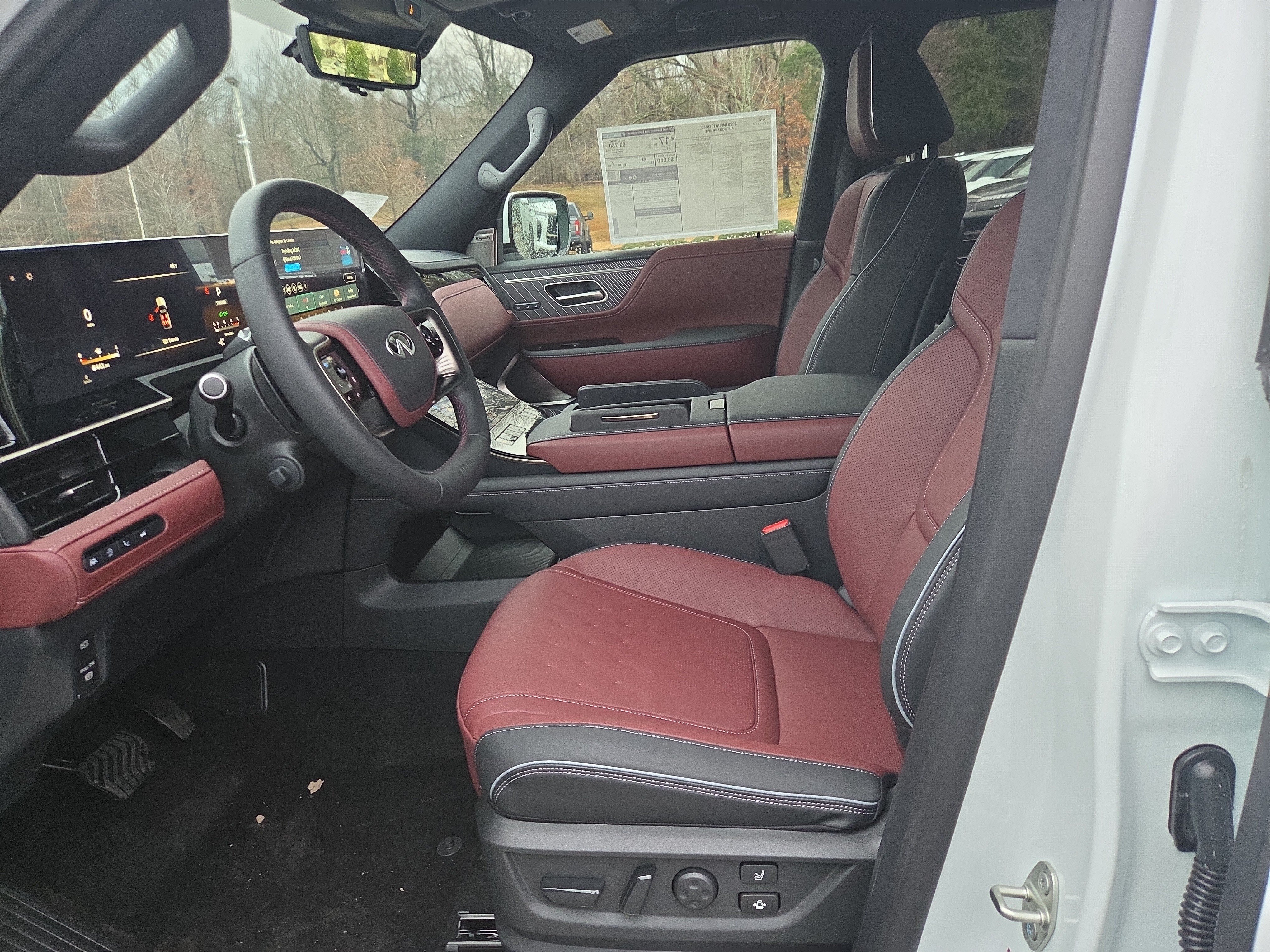 Used 2026 INFINITI QX80 Autograph w/ Premium Cargo Package AWD/4WD image 5