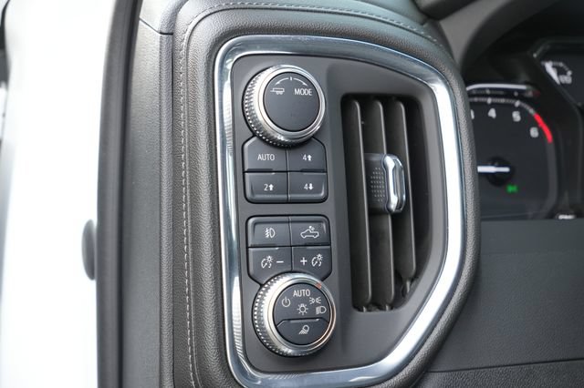 Used 2022 GMC Sierra 2500 SLT w/ Texas SLT Premium Package AWD/4WD image 14