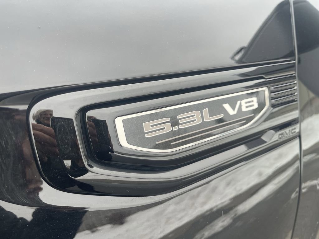 Used 2023 GMC Sierra 1500 Elevation image 12