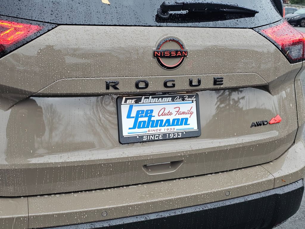 New 2026 Nissan Rogue SV image 21