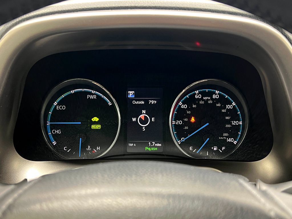 Used 2018 Toyota RAV4 Limited AWD/4WD image 24