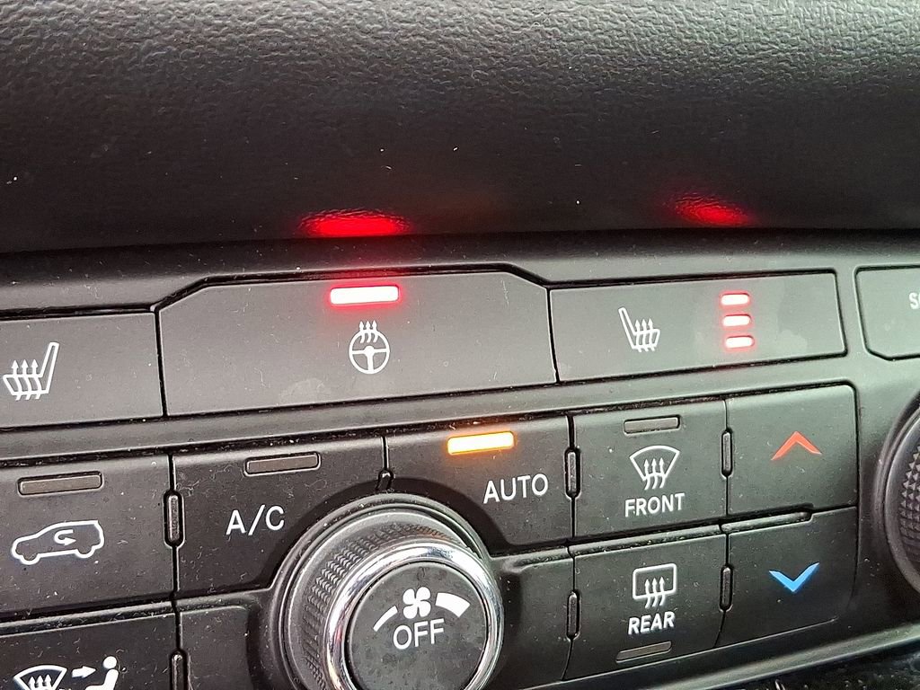 Used 2021 Dodge Durango GT image 25