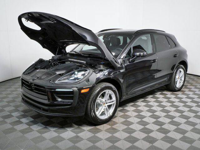 New 2026 Porsche Macan AWD/4WD image 36