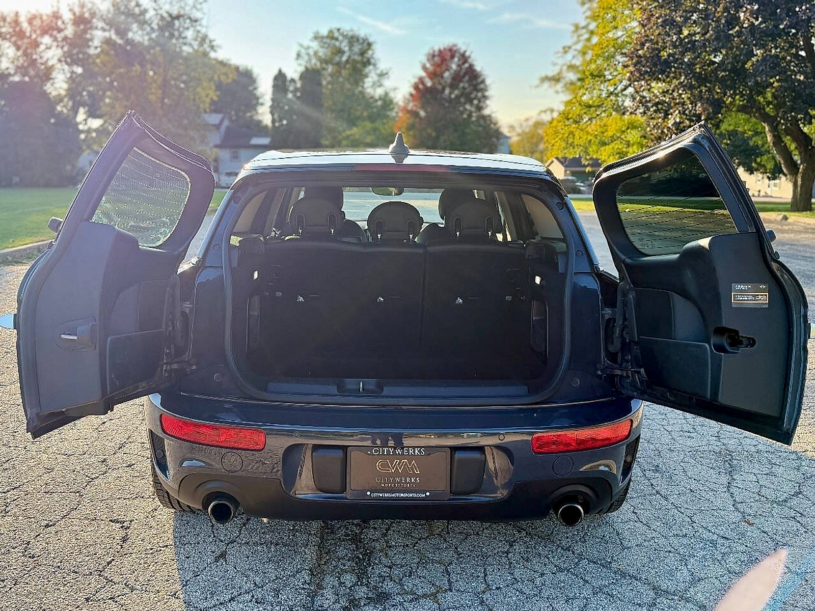 Used 2017 MINI Cooper Clubman S image 9