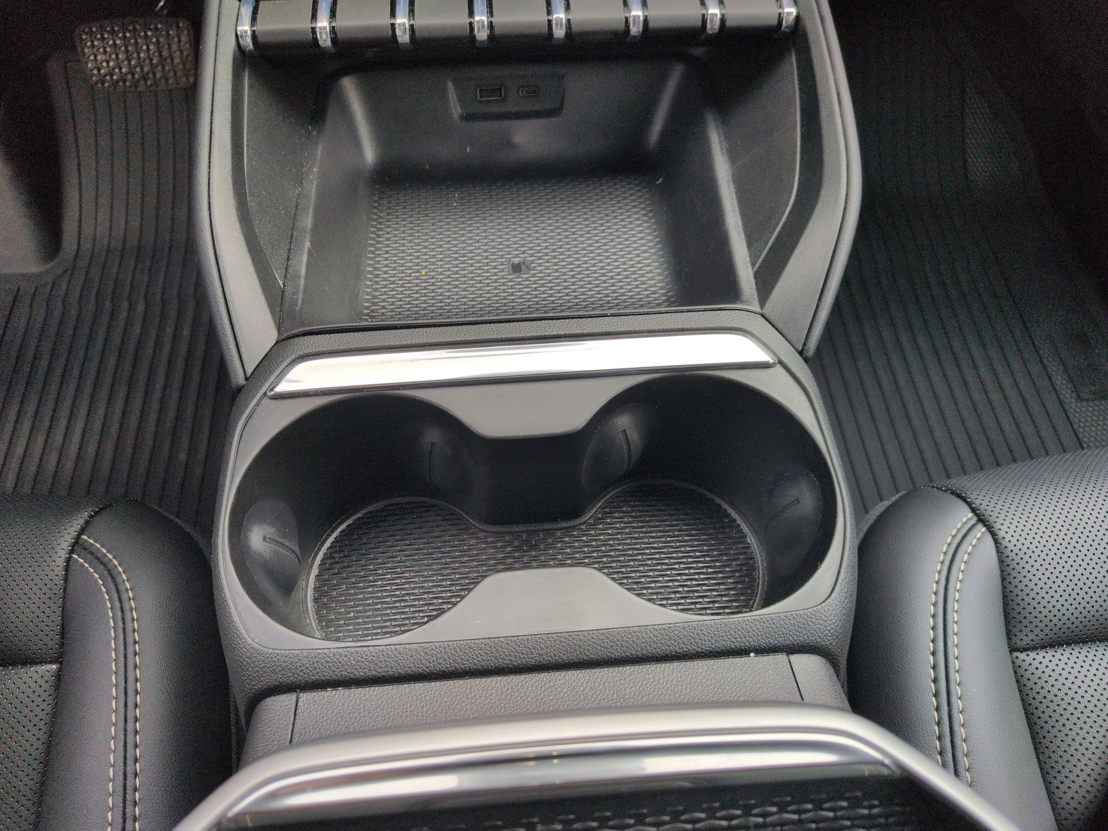 New 2026 GMC Terrain Elevation w/ Elevation Premium Package image 14