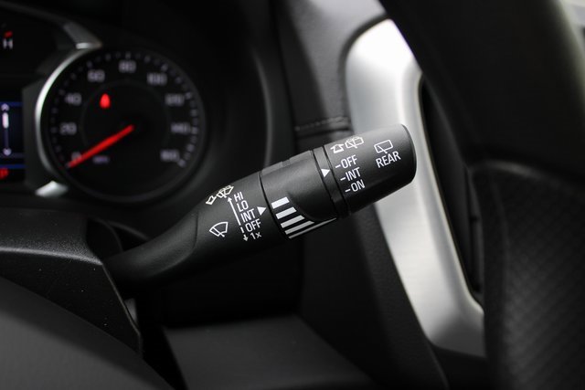 Used 2023 GMC Terrain SLE image 18