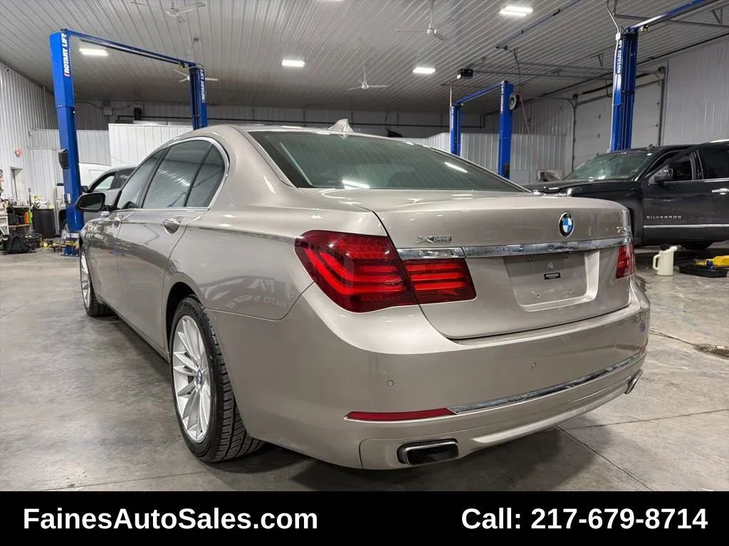 Used 2015 BMW 750Li xDrive 750Li xDrive Sedan 4D image 16