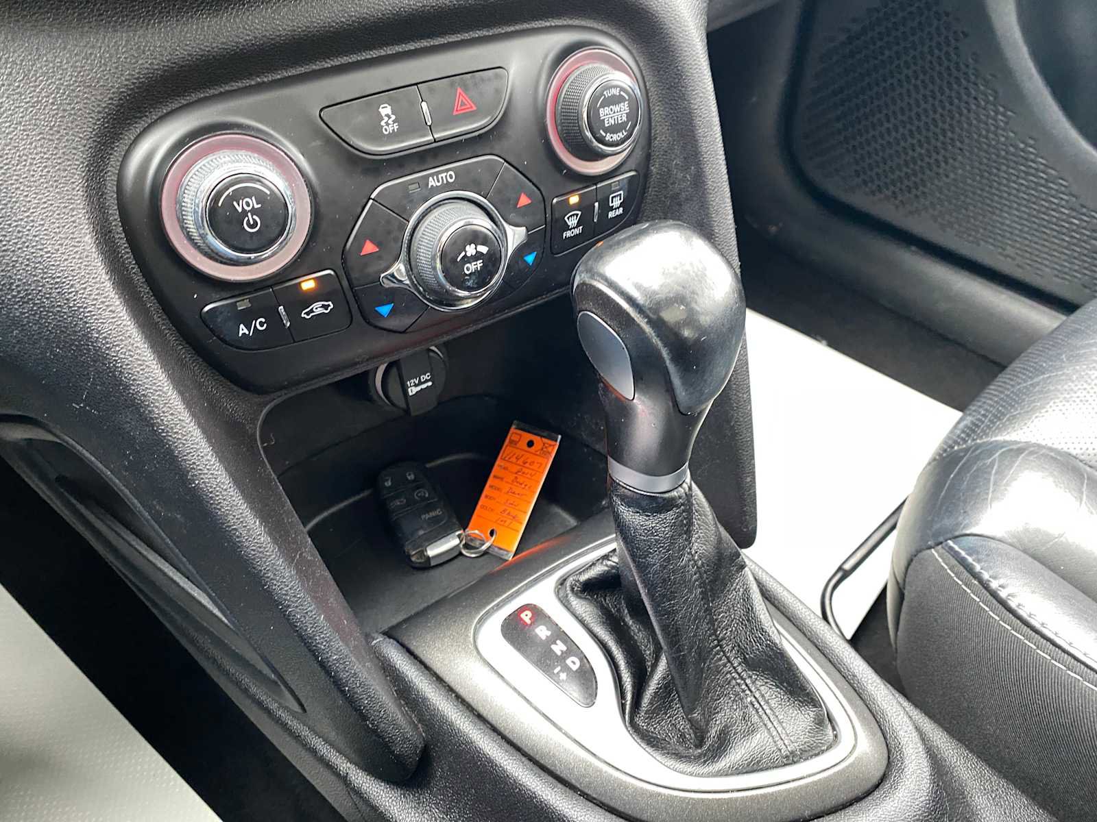 Used 2014 Dodge Dart Limited w/ Technology Group image 24