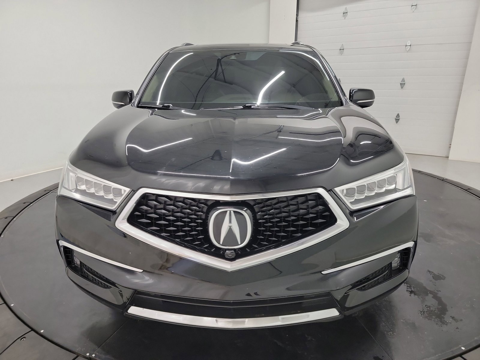 Used 2017 Acura MDX SH-AWD w/ Advance Package image 2