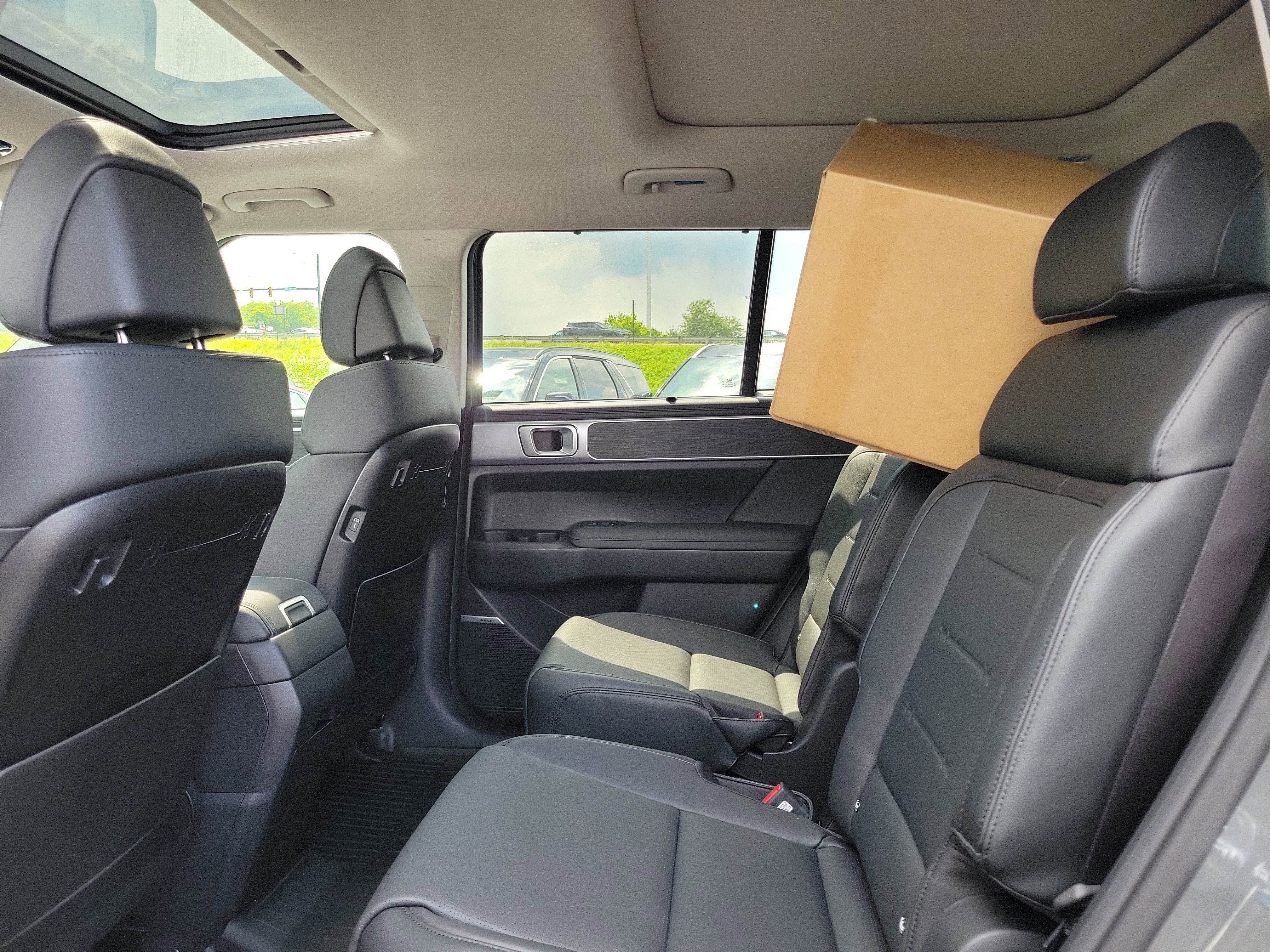 New 2026 Hyundai Santa Fe Limited AWD/4WD image 15