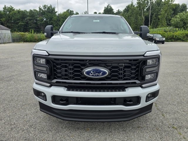 New 2026 Ford F250 XL image 8