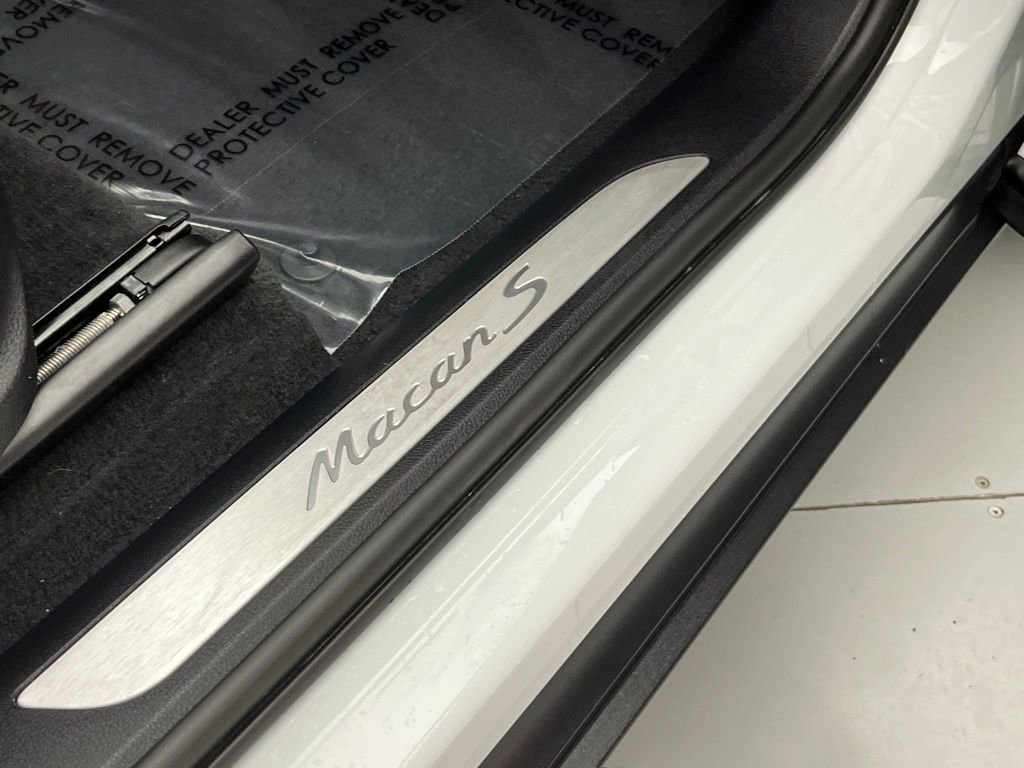 Used 2024 Porsche Macan S image 44