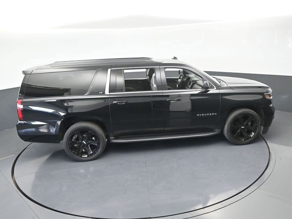Used 2020 Chevrolet Suburban LT image 55