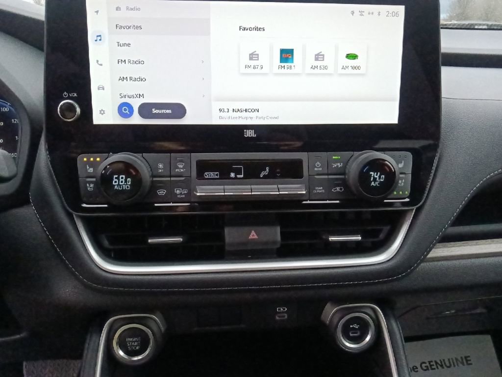 Used 2025 Toyota Grand Highlander AWD image 20