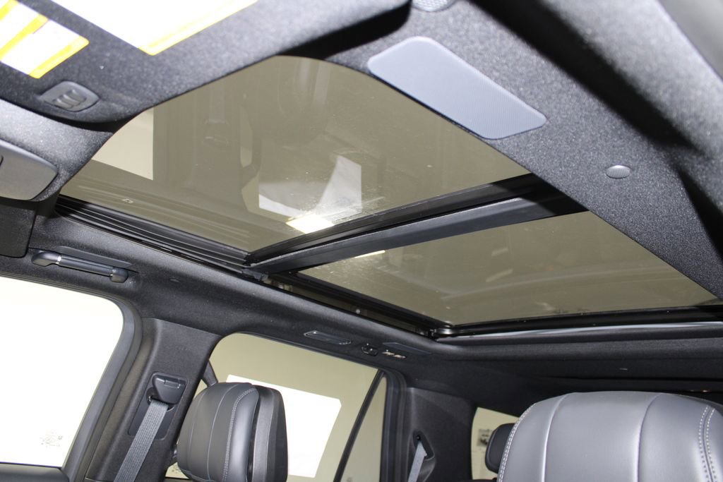 New 2025 Lincoln Navigator Reserve w/ Jet Appearance Package image 67