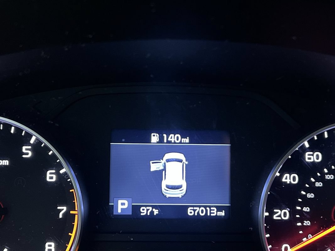 Used 2020 Kia Sportage LX w/ LX Popular Package AWD/4WD image 3