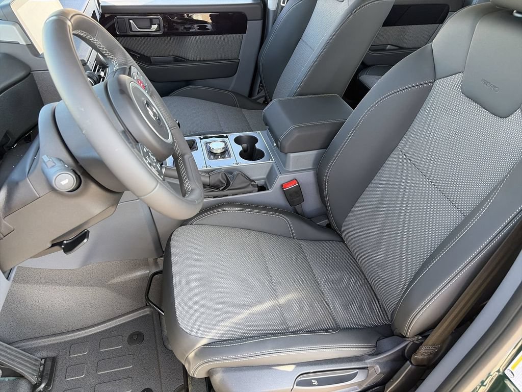 New 2026 INEOS Grenadier Station Wagon AWD/4WD image 12