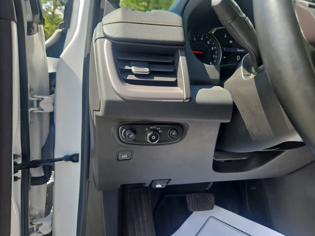 Used 2023 GMC Terrain AT4 AWD/4WD image 11