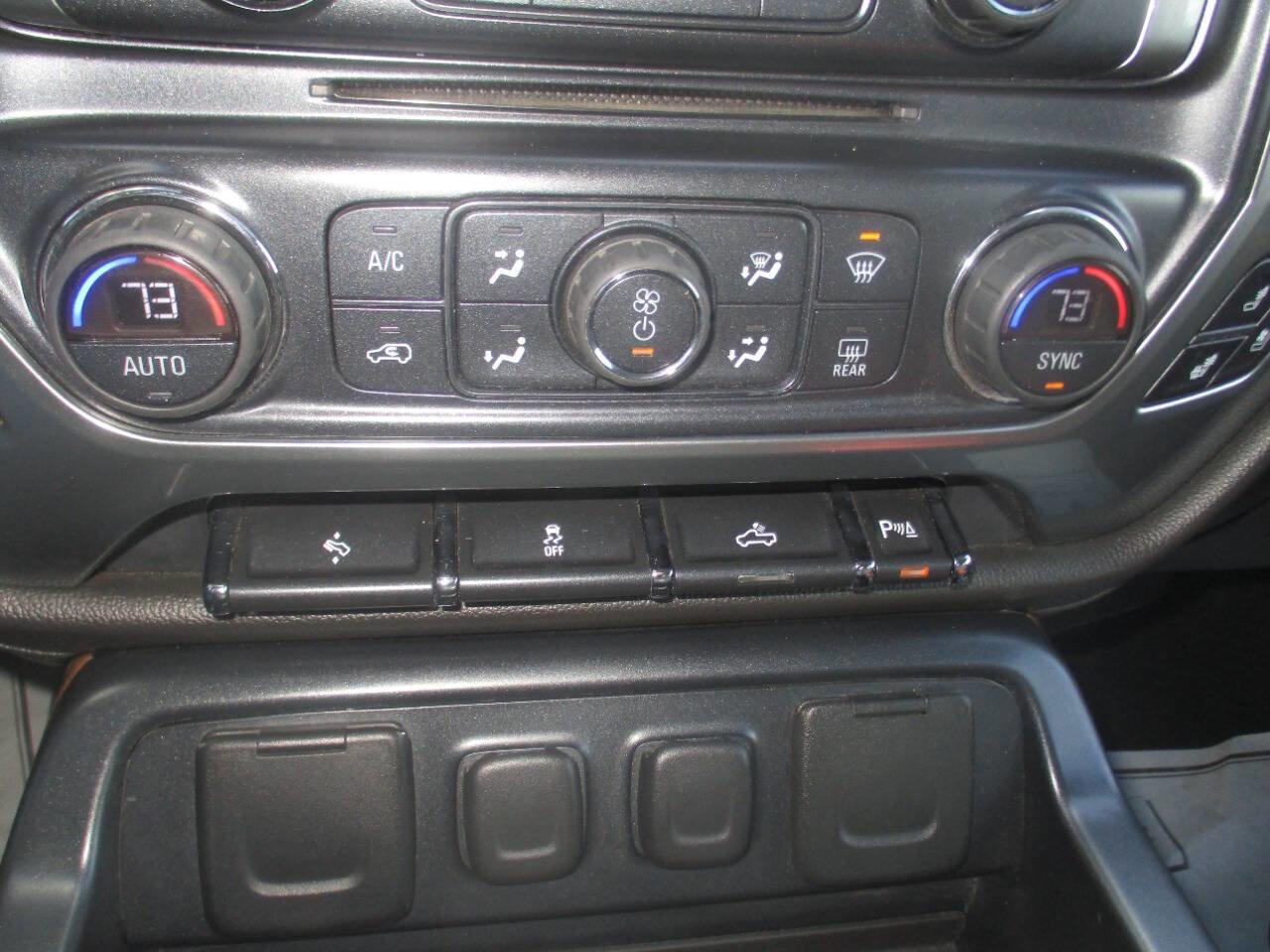 Used 2016 Chevrolet Silverado 2500 LTZ w/ LTZ Plus Package image 26