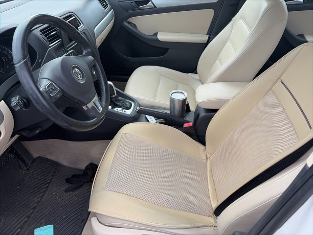 Used 2013 Volkswagen Jetta SE image 5