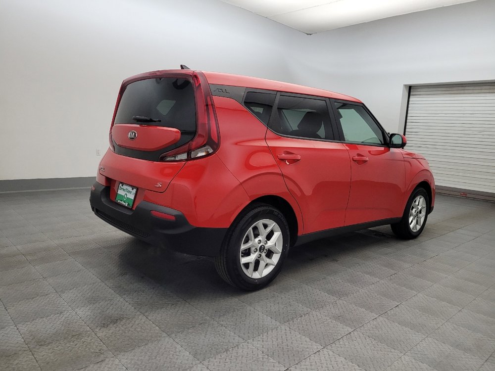 Used 2020 Kia Soul S image 9