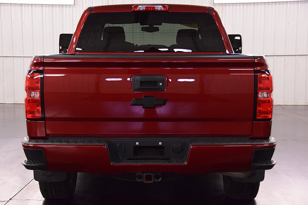 Used 2018 Chevrolet Silverado 1500 LT w/ All Star Edition image 6