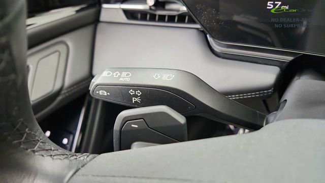 Used 2025 Audi A6 e-tron Premium Plus w/ Premium Plus RWD image 41