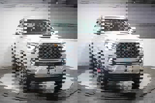 Certified 2023 Toyota Tacoma TRD Sport image 3