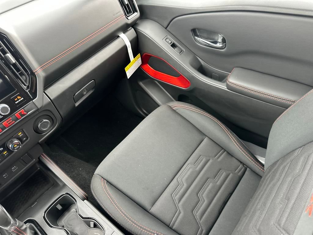 New 2025 Nissan Frontier PRO-4X image 27