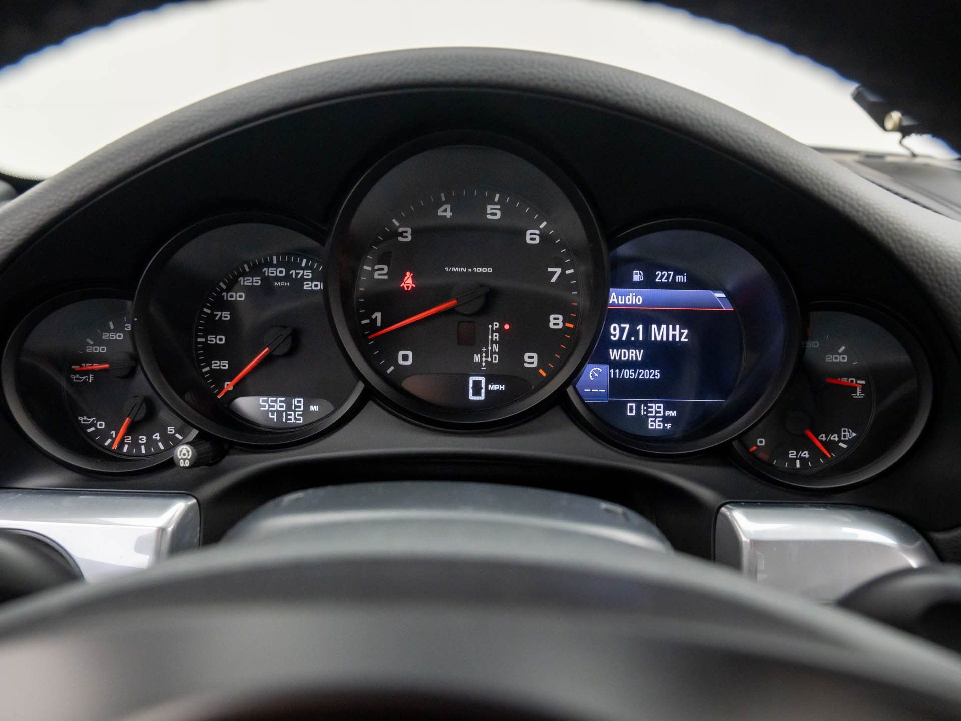 Used 2013 Porsche 911 Carrera image 25