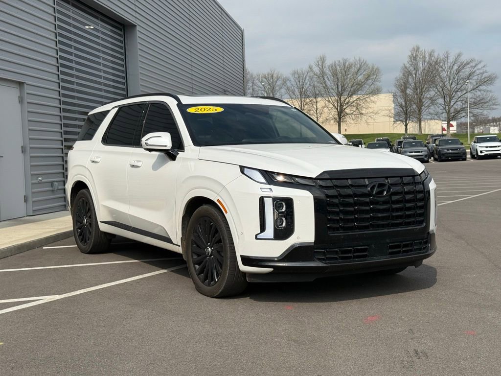 Used 2025 Hyundai Palisade Calligraphy image 5