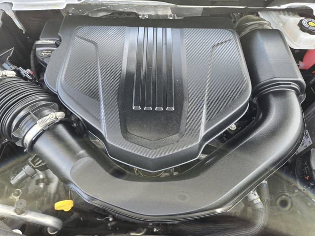 Used 2025 GMC Acadia Elevation AWD/4WD image 31