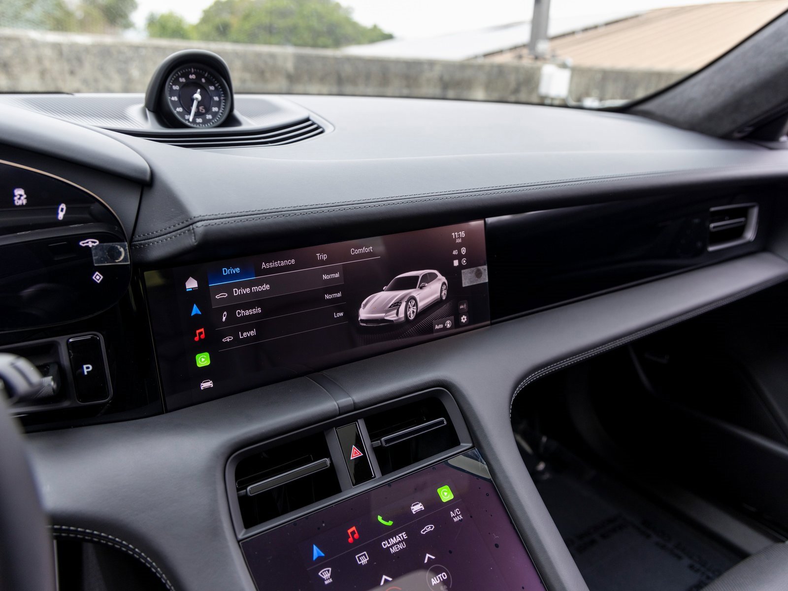 New 2025 Porsche Taycan 4S image 32