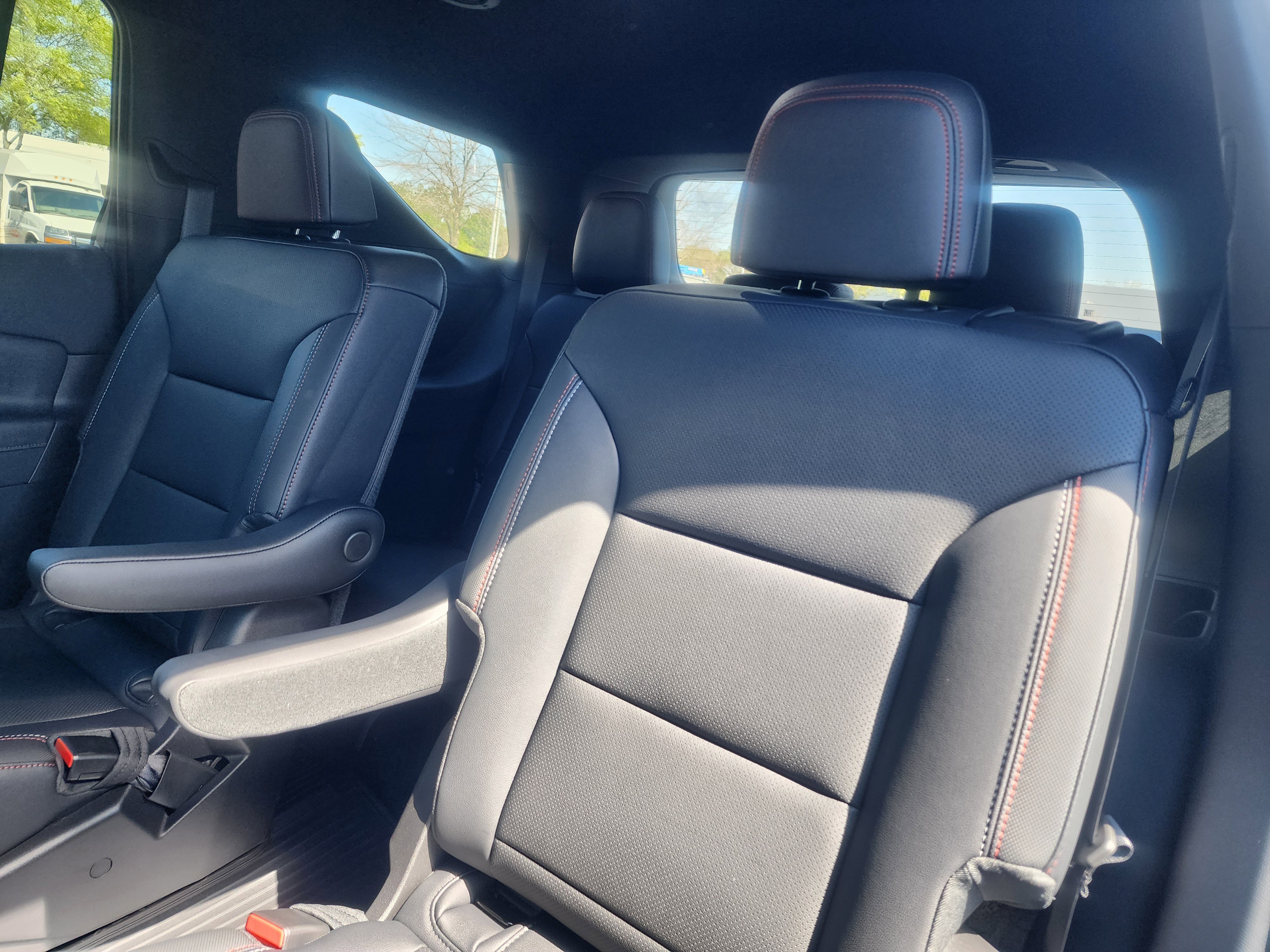 New 2026 Chevrolet Traverse Z71 w/ Enhanced Driving Package image 14