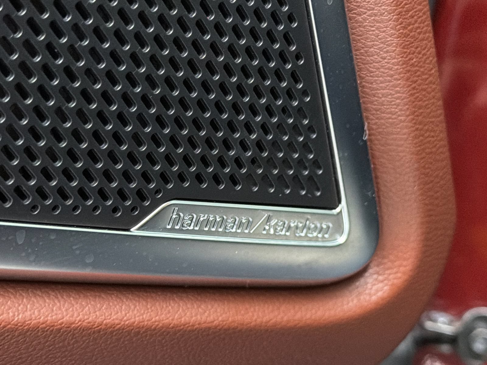 Used 2024 Kia Telluride SX Prestige AWD/4WD image 35