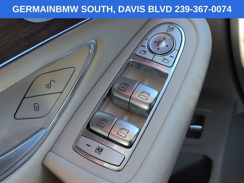 Used 2022 Mercedes-Benz GLC 300 image 25