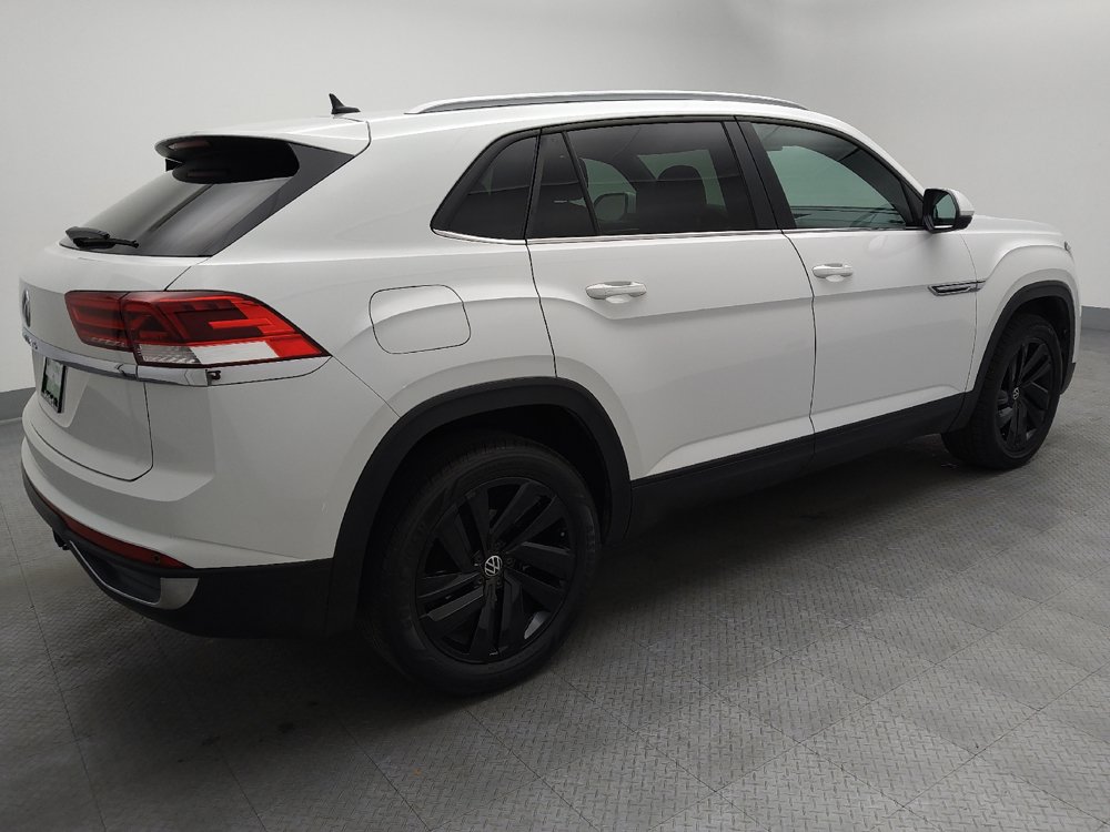 Used 2022 Volkswagen Atlas Cross Sport SE FWD image 10