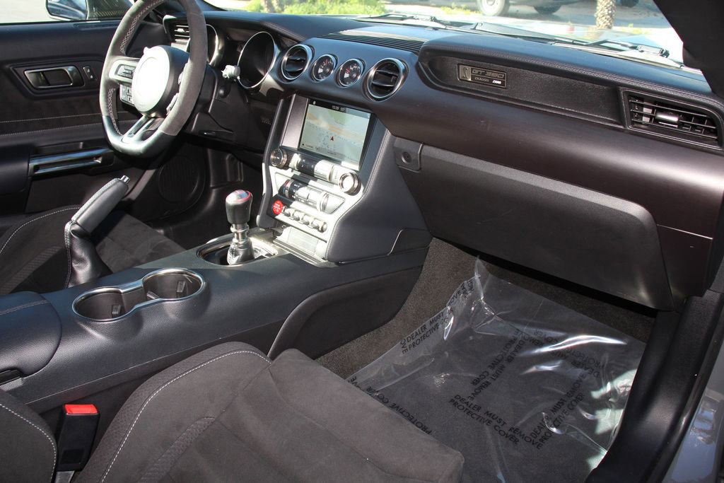 Used 2018 Ford Mustang Shelby GT350 w/ Electronics Package image 27