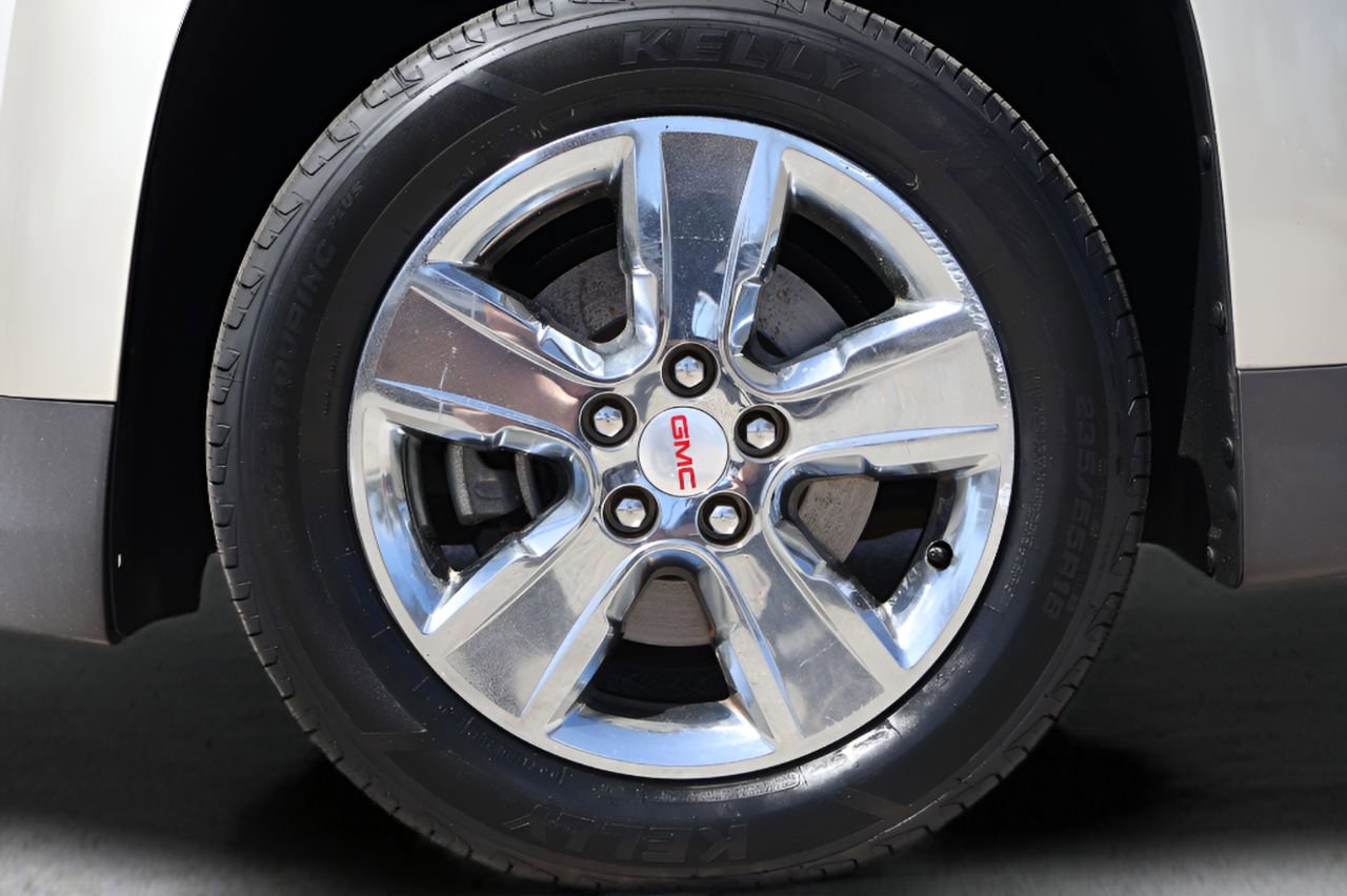 Used 2015 GMC Terrain SLT w/ Chrome Edition image 9