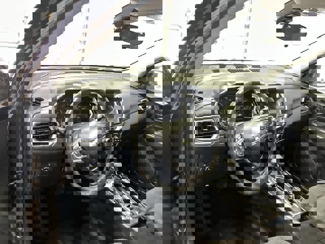 Used 2023 Chevrolet Equinox LT image 10