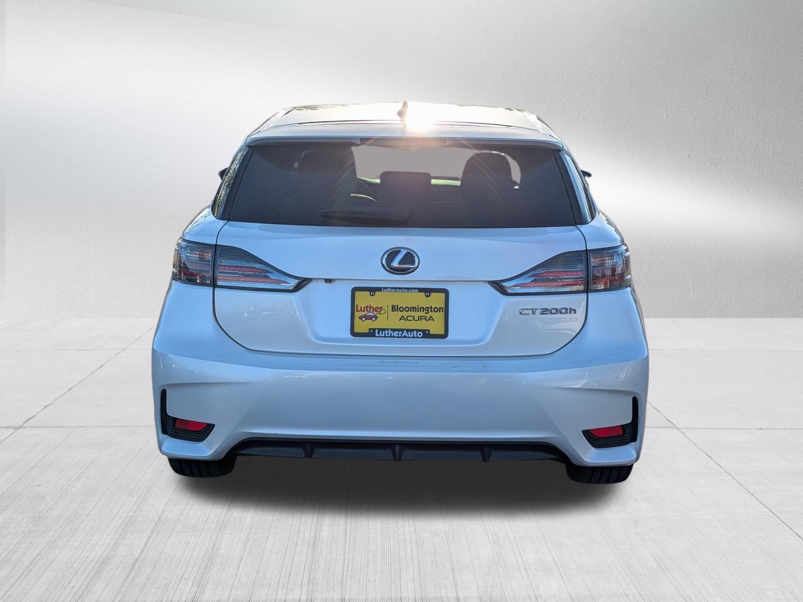 Used 2015 Lexus CT 200h FWD image 6
