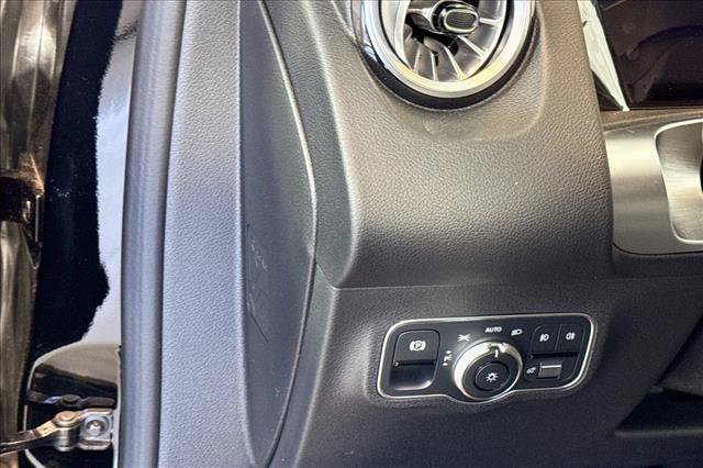 New 2026 Mercedes-Benz GLB 250 image 10