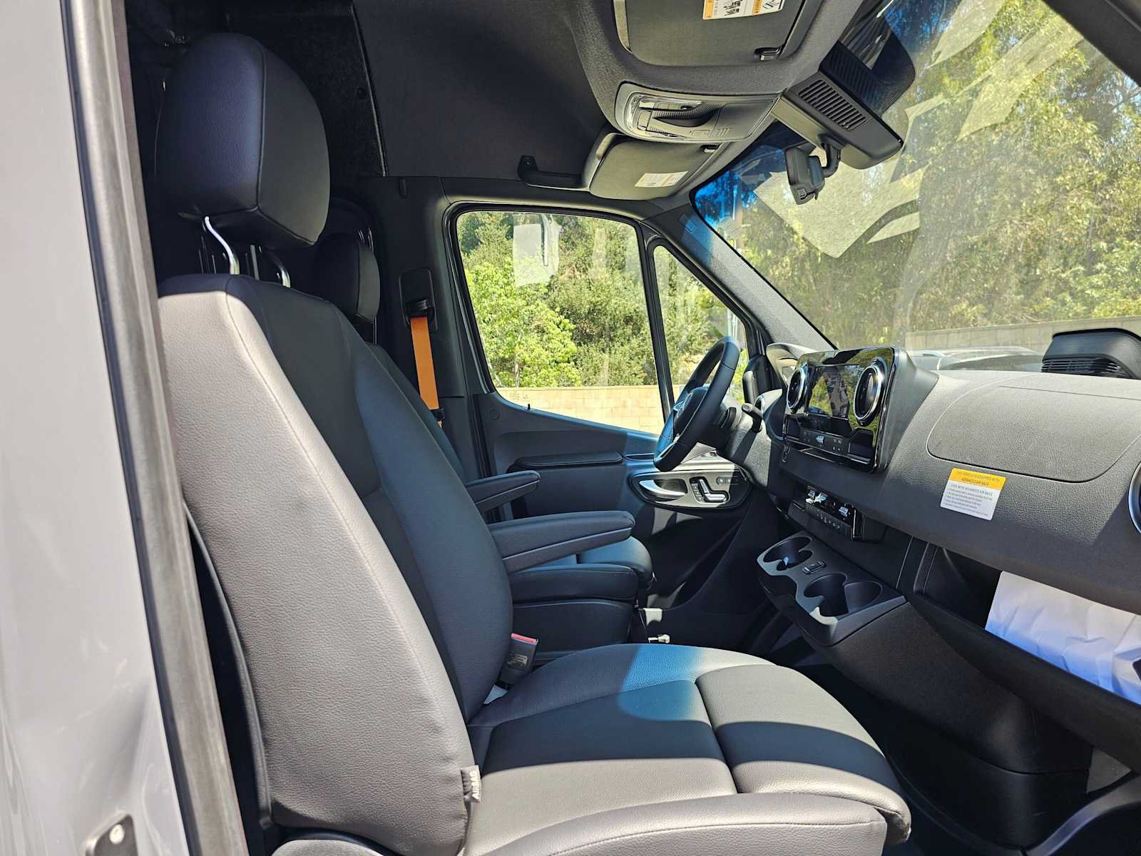 New 2026 Mercedes-Benz Sprinter 2500 image 10