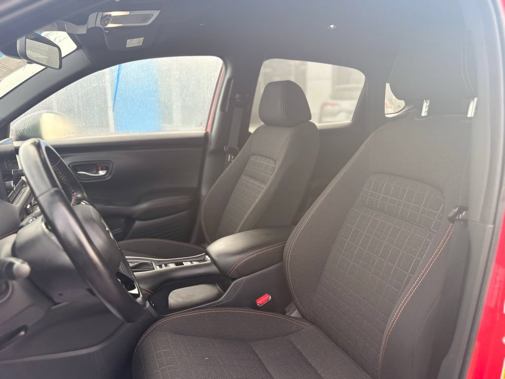 Used 2025 Honda HR-V Sport image 16
