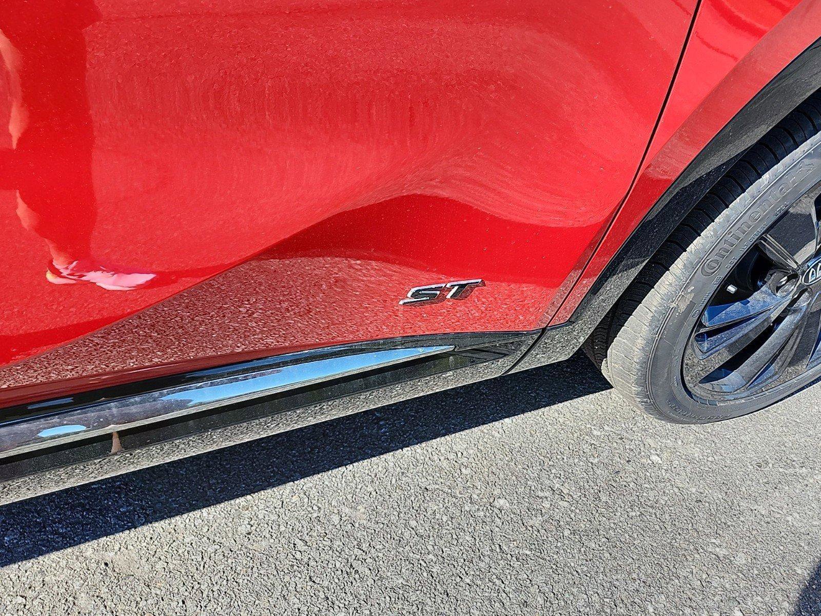 New 2025 Buick Envision Sport Touring image 6