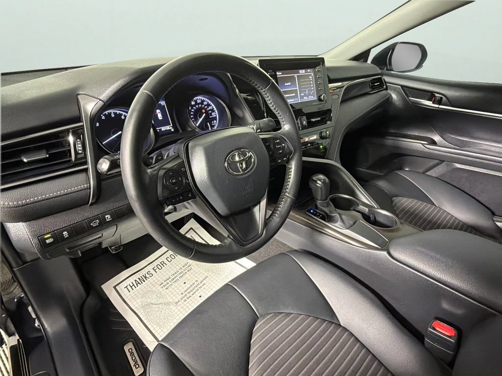 Used 2021 Toyota Camry SE FWD image 18