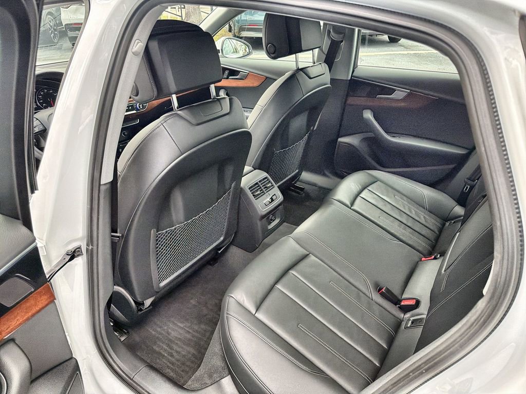 Used 2024 Audi A4 2.0T Premium image 27